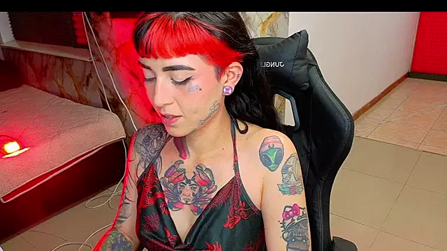 Snapshot of nova_kitttyy chatting on 03/02/26, 05:08 nova kitttyy online show from 03/02/26, 05:08