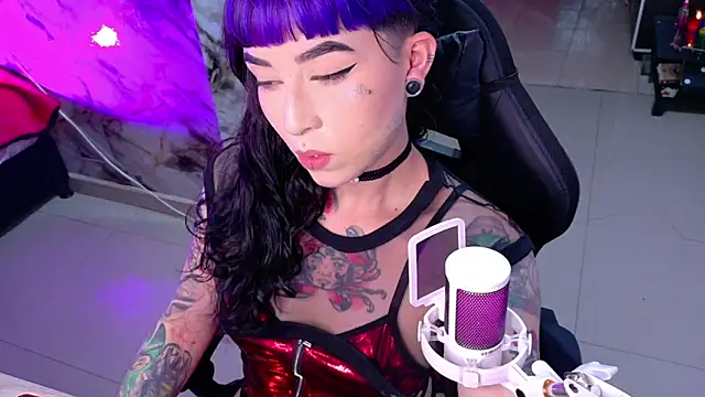 nova kitttyy online show from 05/20/26, 01:13