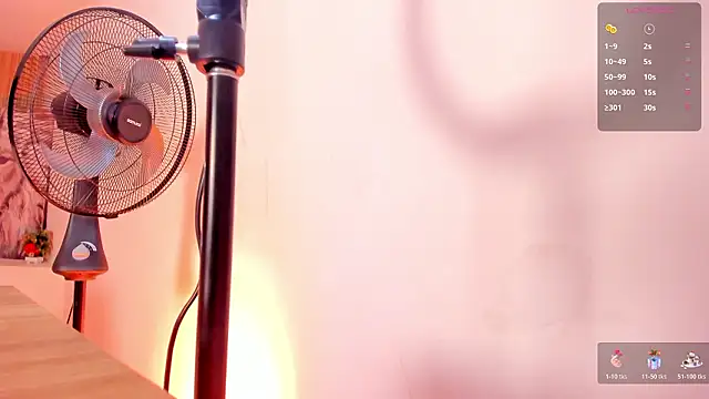 Snapshot of SiaFoxx_ chatting on 03/01/26, 05:07 SiaFoxx online show from 03/01/26, 05:07