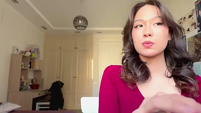 HannaOreo online show from 04/17/26, 08:17