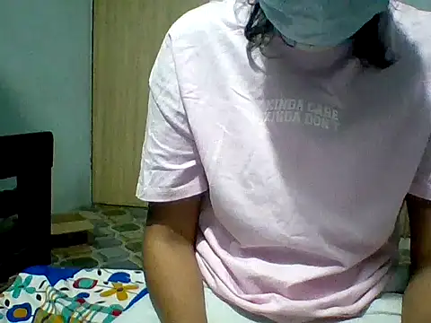 Snapshot of Mahak888 chatting on 02/18/26, 07:21 Mahak888 online show from 02/18/26, 07:21