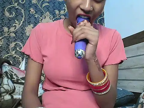 Rani1993 online show from 03/07/26, 02:11