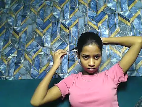 Rani1993 online show from 04/04/26, 02:12