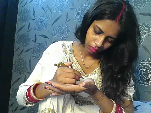 Rani1993 online show from 03/12/26, 08:24