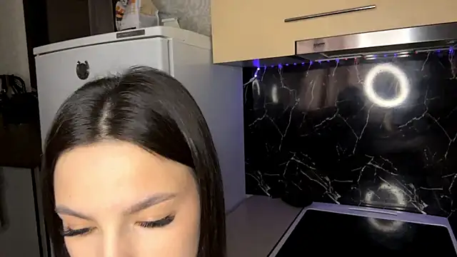 Kosandra k online show from 04/21/26, 08:21