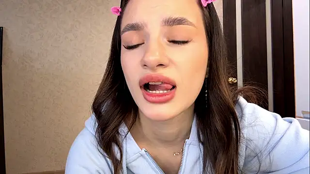 Kosandra k online show from 03/07/26, 11:38