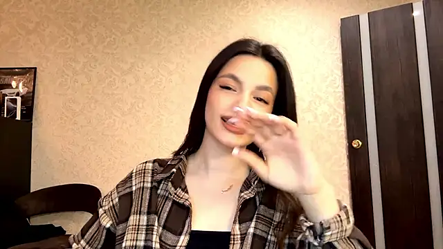 Kosandra k online show from 03/15/26, 02:24