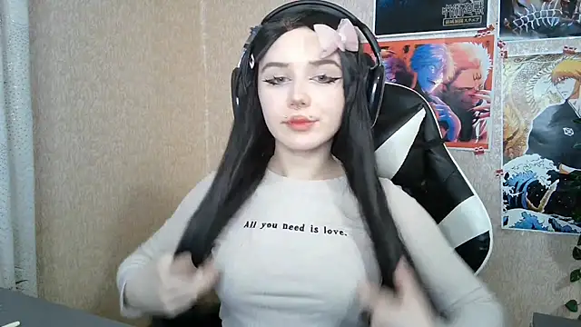 MilaTyan online show from 04/05/26, 03:51