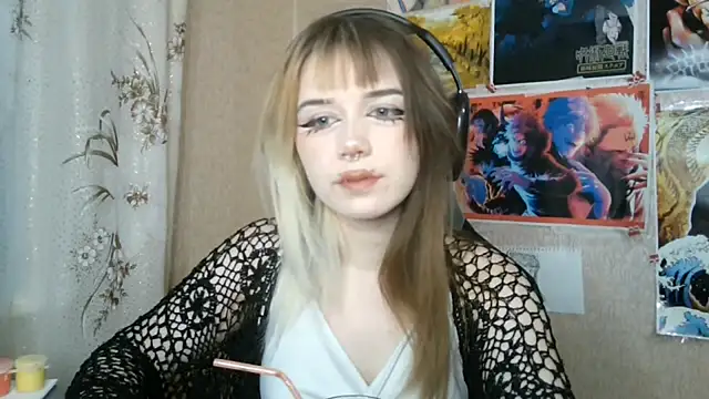 Snapshot of MilaTyan chatting on 05/25/26, 04:17 MilaTyan online show from 05/25/26, 04:17