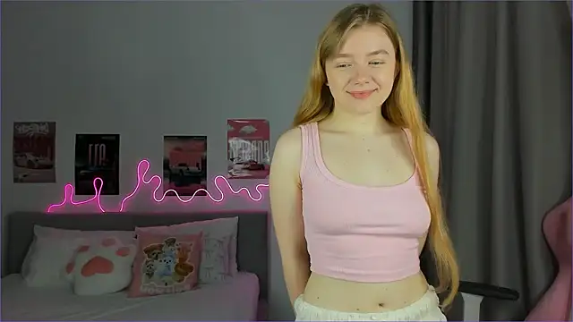 EvaRaee online show from 03/29/26, 04:36