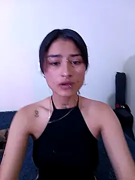 Snapshot of Lili__Clan chatting on 03/29/26, 03:46 Lili Clan online show from 03/29/26, 03:46