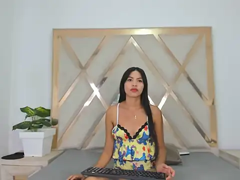 Carlotaasm online show from 03/25/26, 04:45