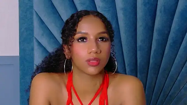 Snapshot of Chloe-Rose- chatting on 07/15/26, 06:04 Chloe-Rose- online show from 07/15/26, 06:04