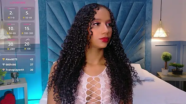 Snapshot of Chloe-Rose- chatting on 06/05/26, 04:50 Chloe-Rose- online show from 06/05/26, 04:50