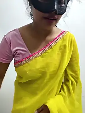 Cute-aryaa online show from 04/13/26, 05:28