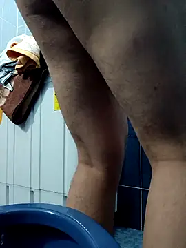 Snapshot of Chanwir32 chatting on 02/18/26, 02:31 Chanwir32 online show from 02/18/26, 02:31