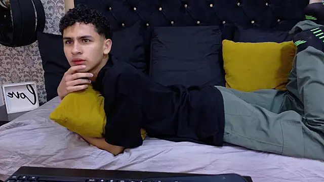 Dark Sultan online show from 02/17/26, 09:01