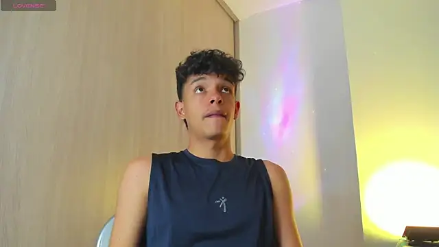 Maxfrost1 online show from 07/02/26, 10:05