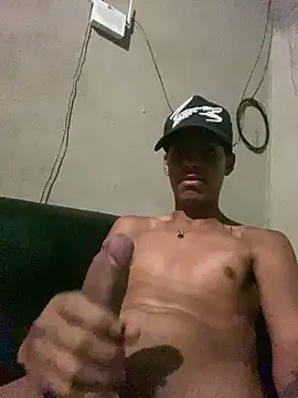 Alee 2005 online show from 03/15/26, 07:26