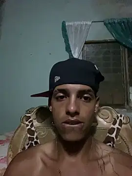 Alee 2005 online show from 04/18/26, 07:11