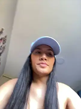 Violett Rosse  online show from 04/09/26, 06:47