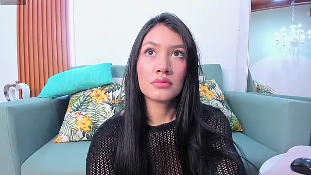 Snapshot of Violett_Rosse_ chatting on 03/03/26, 02:57 Violett Rosse online show from 03/03/26, 02:57