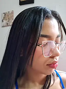 Lily em online show from 03/12/26, 12:20