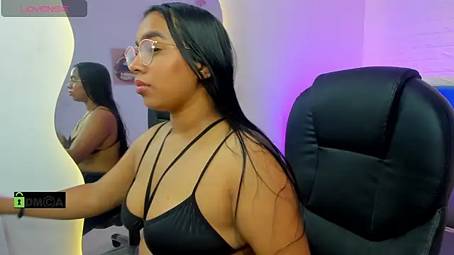 Snapshot of brithanycampbell chatting on 03/01/26, 12:27 brithanycampbell online show from 03/01/26, 12:27