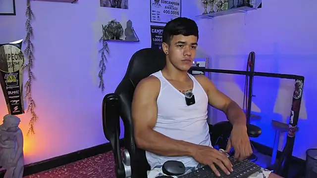 Rob zaens33 online show from 03/11/26, 04:34