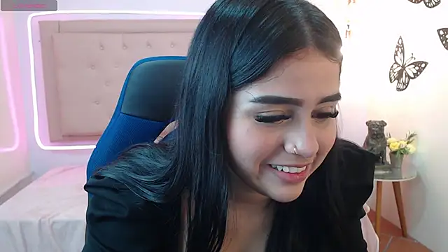 mila quin online show from 04/28/26, 07:51