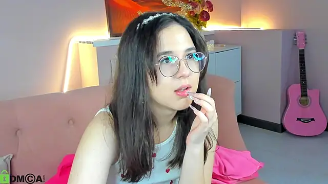 leylamirage online show from 04/10/26, 12:56