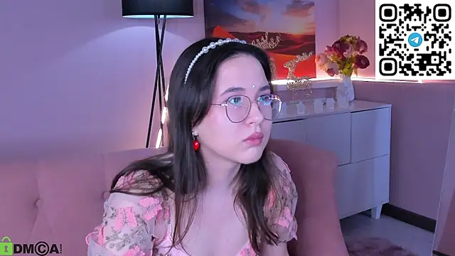 leylamirage online show from 05/02/26, 12:21