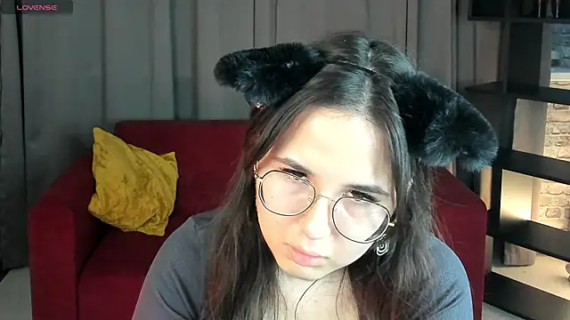 leylamirage online show from 04/05/26, 12:23