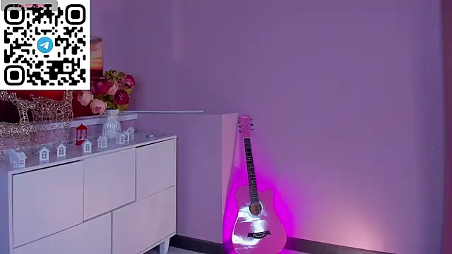 leylamirage online show from 02/21/26, 12:29