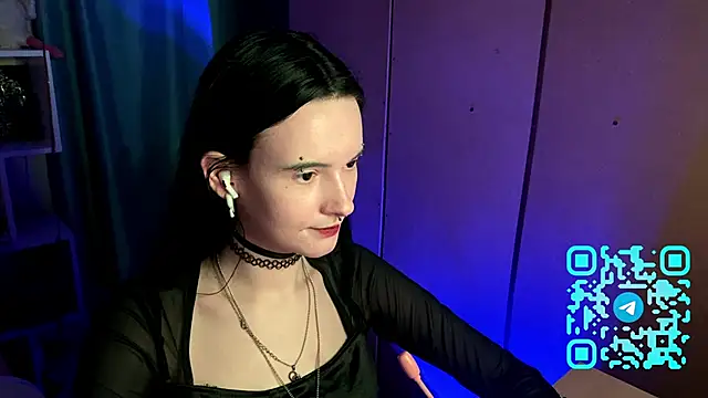 MabelDefina online show from 03/26/26, 11:08