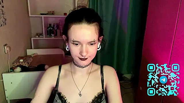 MabelDefina online show from 04/26/26, 11:40