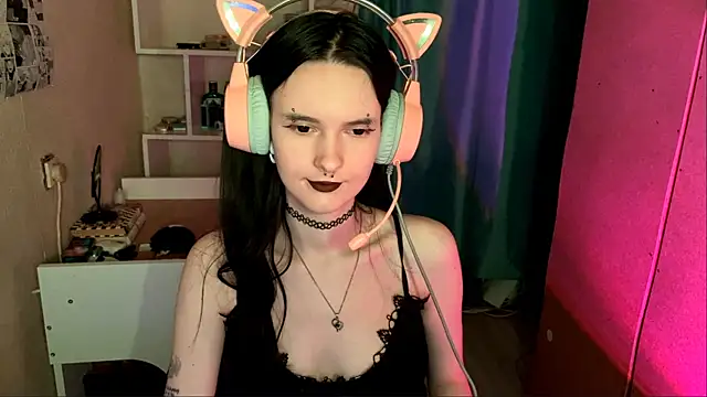 MabelDefina online show from 05/16/26, 05:39