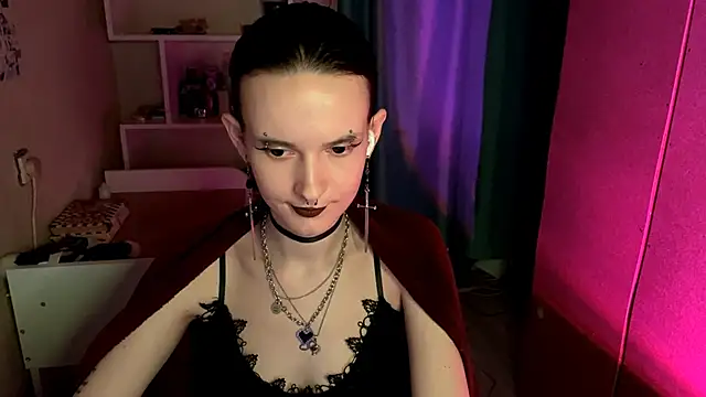 MabelDefina online show from 05/04/26, 05:11