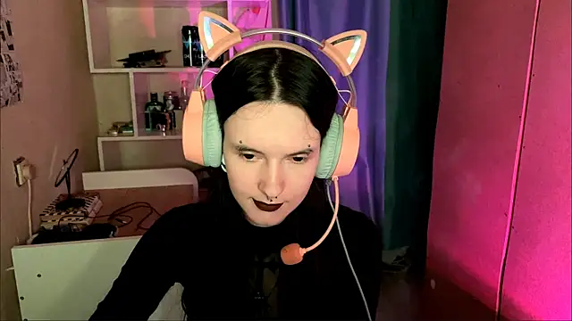MabelDefina online show from 05/28/26, 05:04