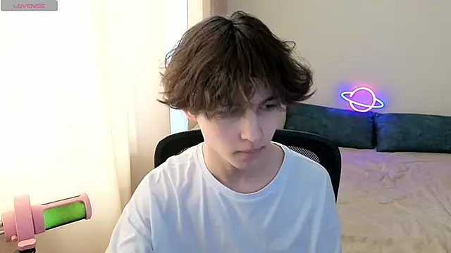  LukaHayes  online show from 04/16/26, 12:06