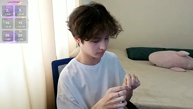 Snapshot of _LukaHayes_ chatting on 02/25/26, 11:10 LukaHayes online show from 02/25/26, 11:10