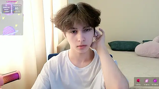 Snapshot of _LukaHayes_ chatting on 02/27/26, 10:04 LukaHayes online show from 02/27/26, 10:04