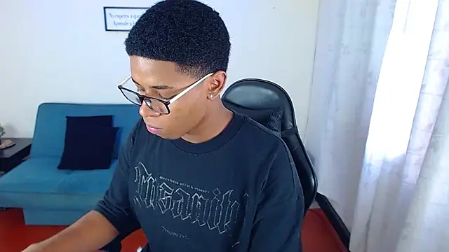 liiam3 online show from 03/09/26, 08:56