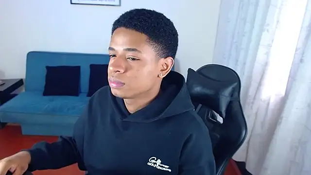 liiam3 online show from 03/12/26, 08:57