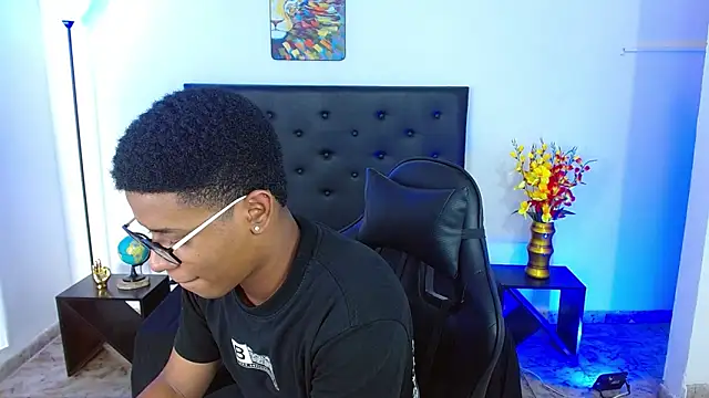 liiam3 online show from 04/09/26, 09:10