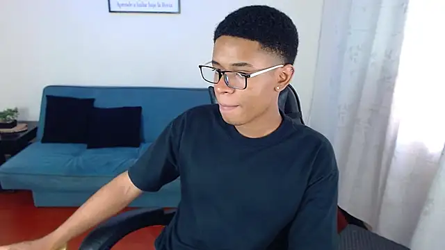 liiam3 online show from 02/26/26, 08:42