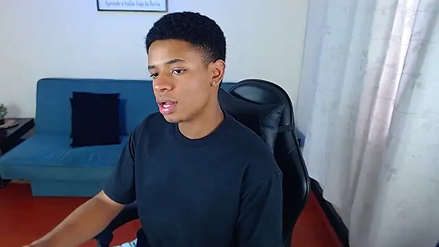 liiam3 online show from 03/23/26, 09:25