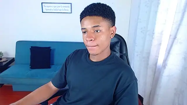 liiam3 online show from 03/18/26, 09:48