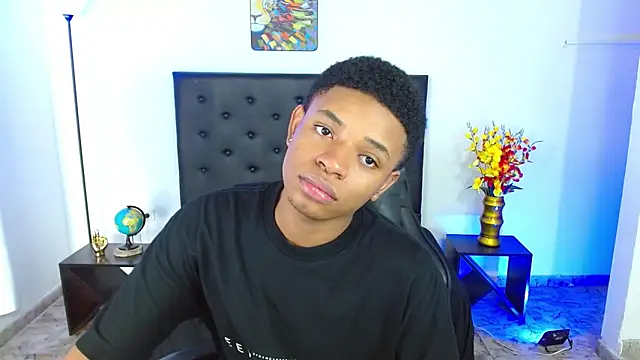 liiam3 online show from 04/10/26, 08:38