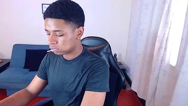 liiam3 online show from 03/04/26, 08:49